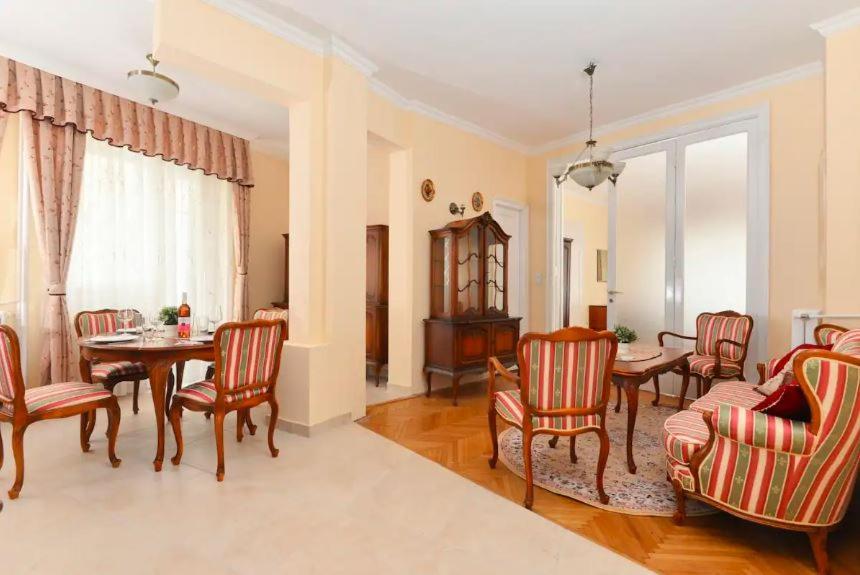 Neo-Baroque Residence Near Basilica بودابست المظهر الخارجي الصورة